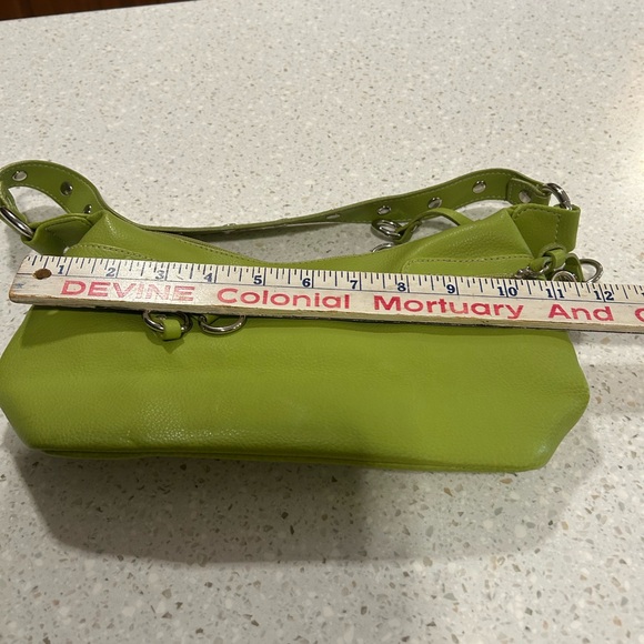 New lime green bag without tags small size - Picture 6 of 8